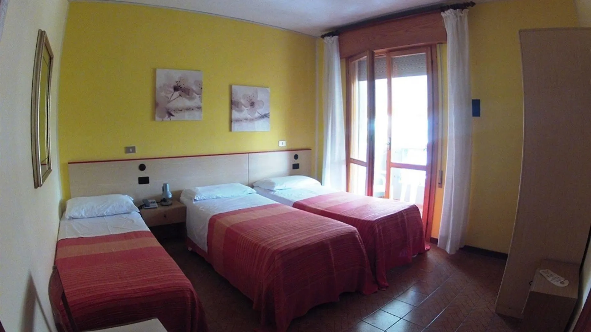 Hotel Nazionale Lido di Jesolo 3*,  Italy
